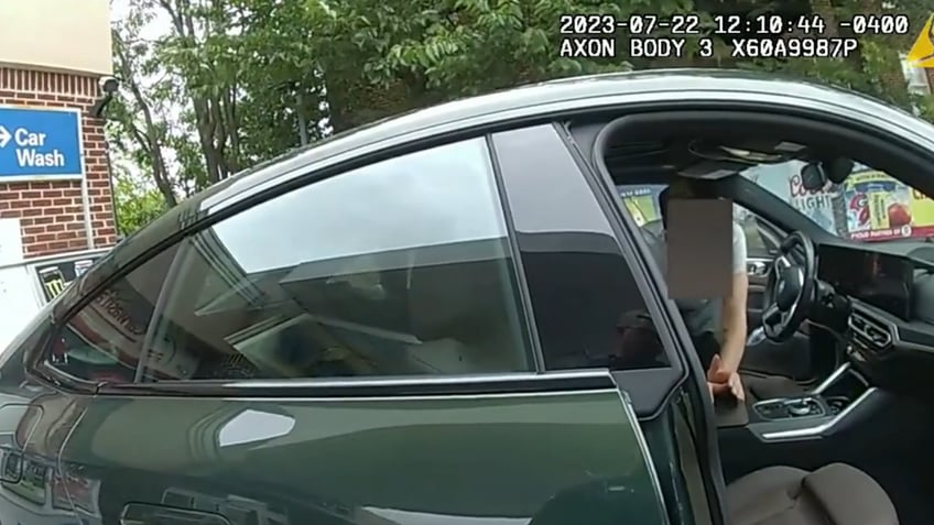 video shows atlanta police arresting suspected car thief after victim reveals its exact location through gps