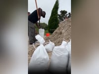 Video shows Floridians making last-minute preparations ahead of Hurricane Milton