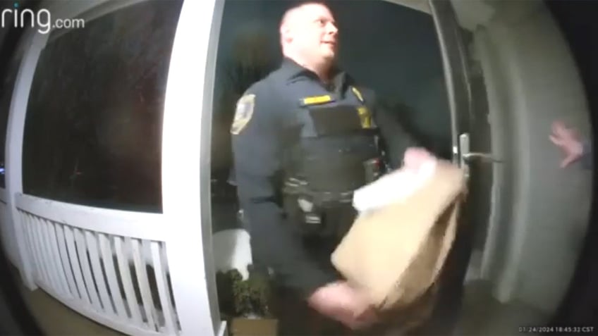 Kane County Deputy Milner delivers DoorDash to customers