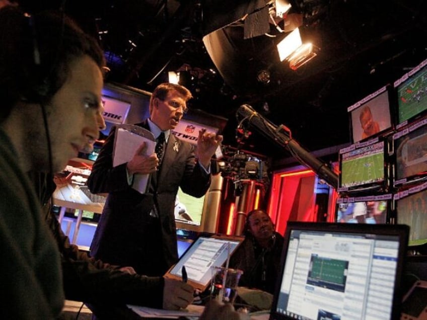 vidoe nfl redzone studio evacuated as emergency alarms ring live on air