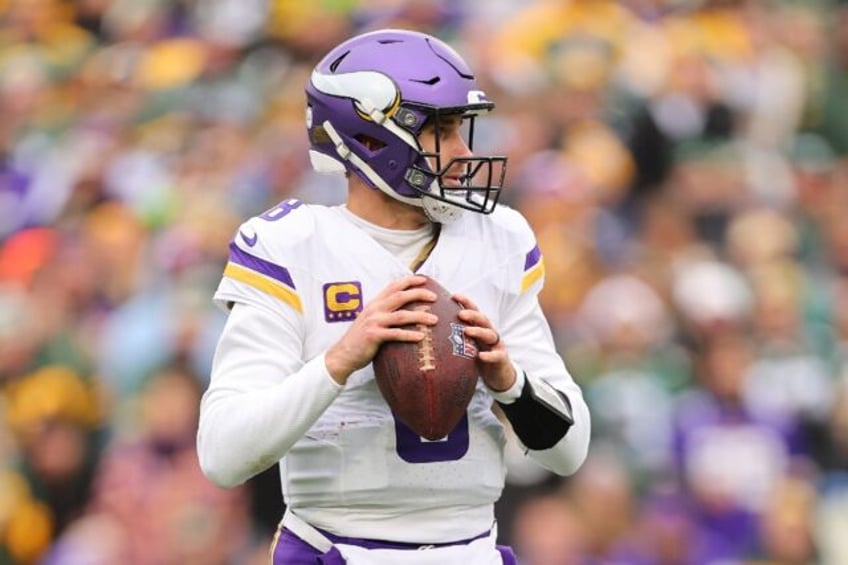 vikings blow as cousins suffers season ending injury