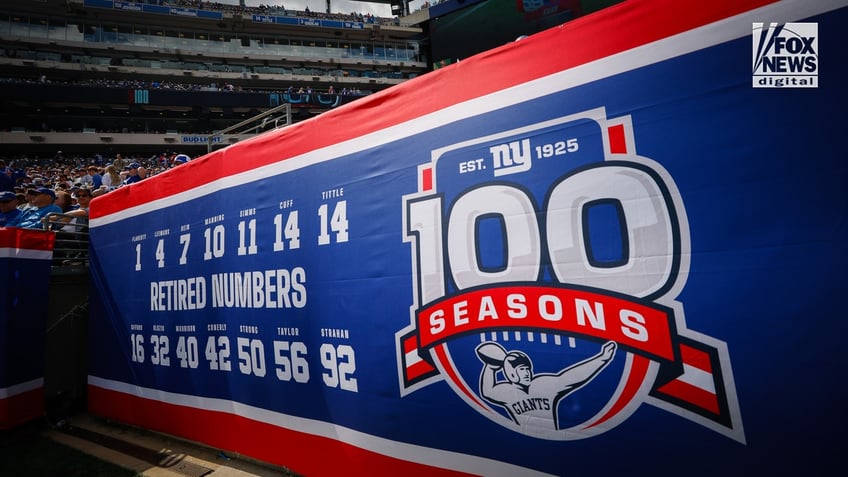 Giants' 100 seasons logo