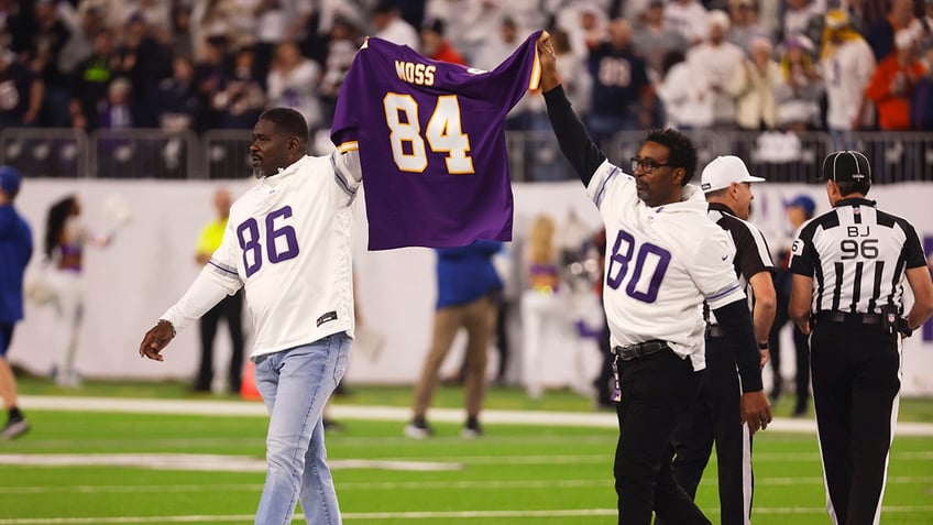 Jake Reed and Cris Carter