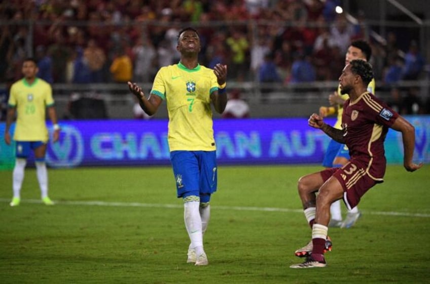 vinicius misses penalty as brazil held in venezuela