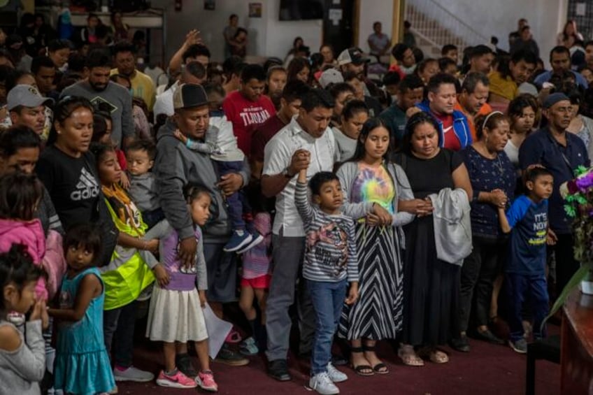 violence forced them to flee now faith sustains these migrants on their journey to the us