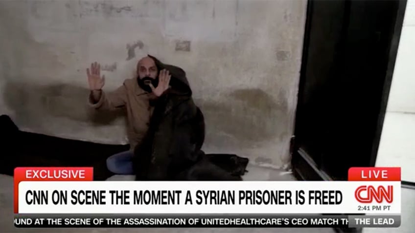 Verify-SY reported the prisoner was actually Salama Mohammad Salama, also known as Abu Hamza, who was a first lieutenant in Syrian Air Force Intelligence notorious for torturing young men. 