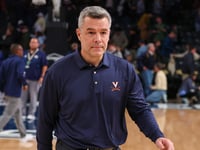 Virginia head coach Tony Bennett suddenly retiring, just weeks before season starts