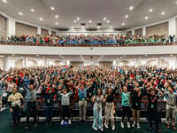 Virginia middle school students, nearly 1,400 strong, attend day of 'friends, faith and food'