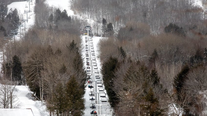 Ski lift Sunday River Maine