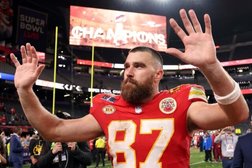 Travis Kelce salutes fans after Kansas City's Super Bowl triumph