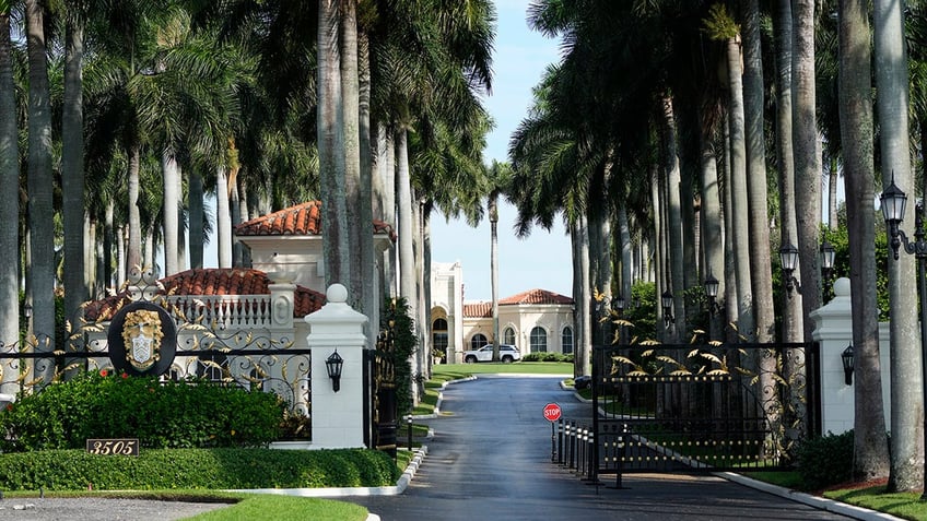 Trump golf course entrance