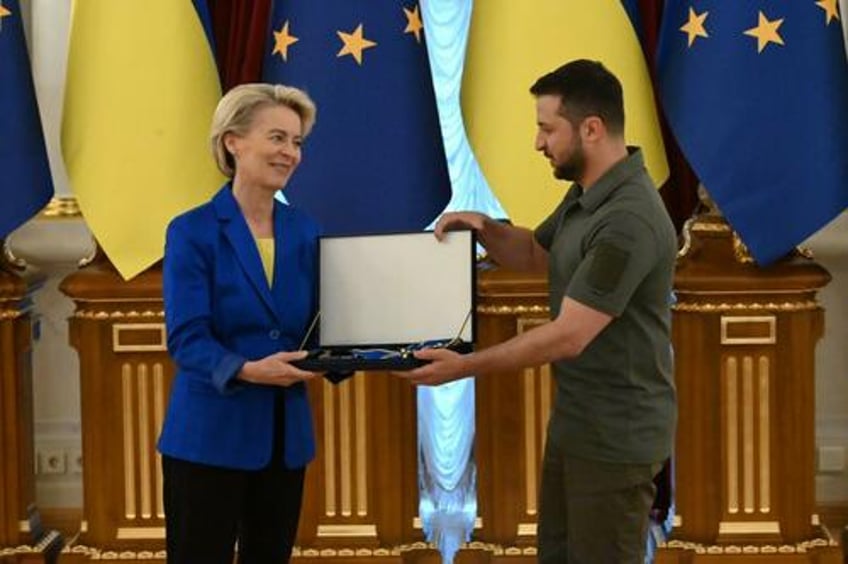von der leyen calls on eu to hasten ukrainian entry as blow to putin