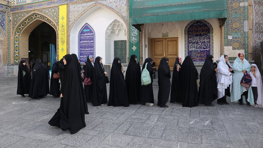 Voters in line