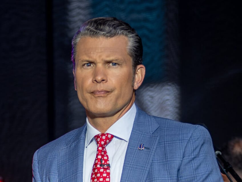 NEW YORK, NEW YORK - MAY 27: (L-R) Hosts Brian Kilmeade, Katie Pavlich and Pete Hegseth wi