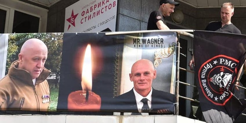 wagner troops mourn prigozhin following plane crash