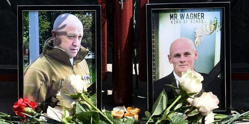 wagner troops mourn prigozhin following plane crash