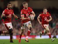 Wales fly-half Anscombe signs for French club Bayonne