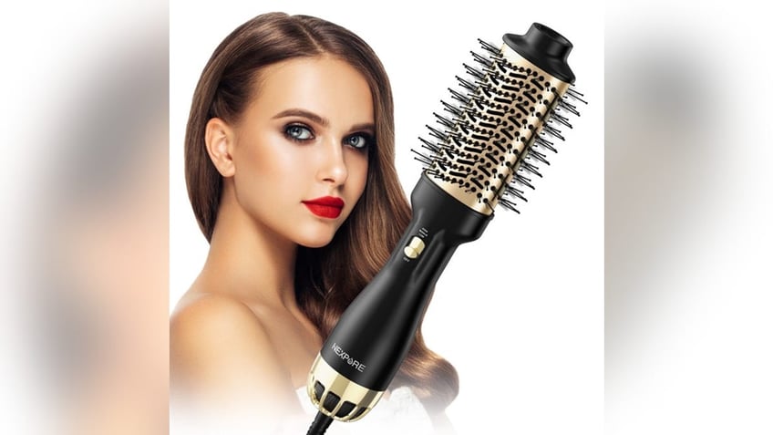 Style your hair in a variety of ways with this blow-dryer brush. 