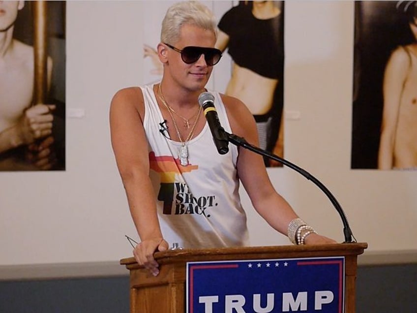 war how breitbarts milo yiannopoulos reacted after he was banned on twitter
