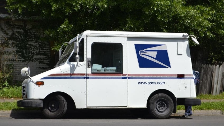 postal truck