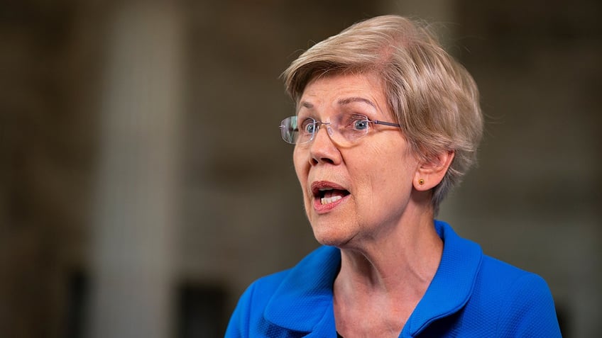 warren blasts closed door senate ai meeting calls for rapid regulation