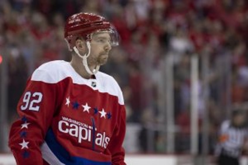 Washington Capitals trade forward Evgeny Kuznetsov to Carolina Hurricanes