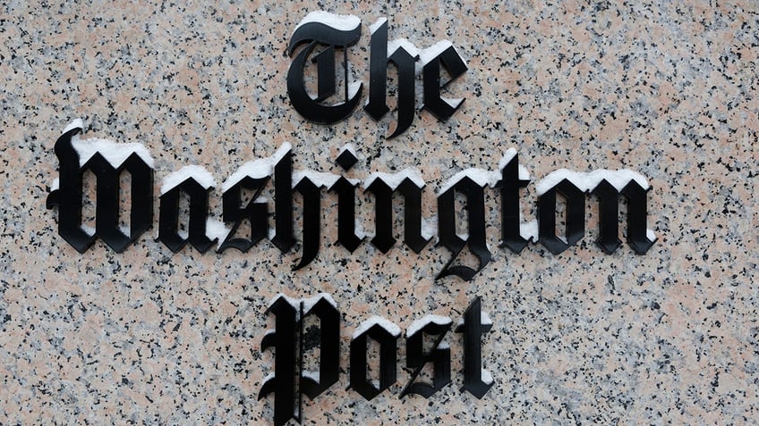 washington post set to lose 100 million in 2023 one decade after jeff bezos bought the paper report