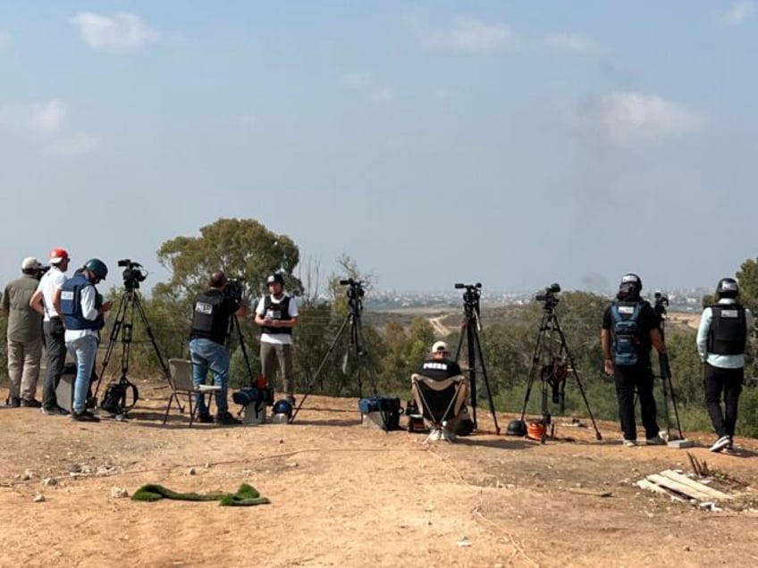 watch airstrikes seen from empty town of sderot israel ruins of police station firefight