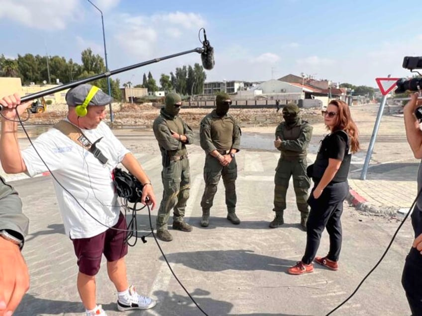 watch airstrikes seen from empty town of sderot israel ruins of police station firefight