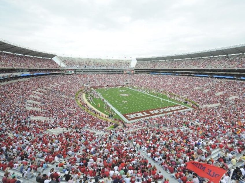 watch fan violently tackled by security for running on field after alabama tennessee game