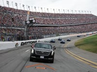 WATCH: Fans Cheer as Trump’s ‘Beast’ Limo Leads Drivers Around the Track at Daytona 500