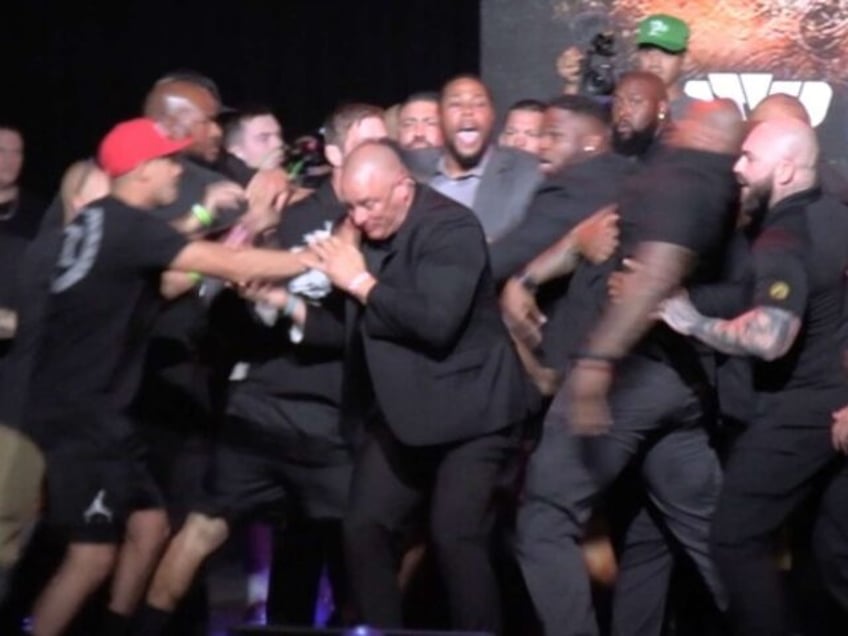 watch jake paul nate diaz pre fight face off descends into chaos