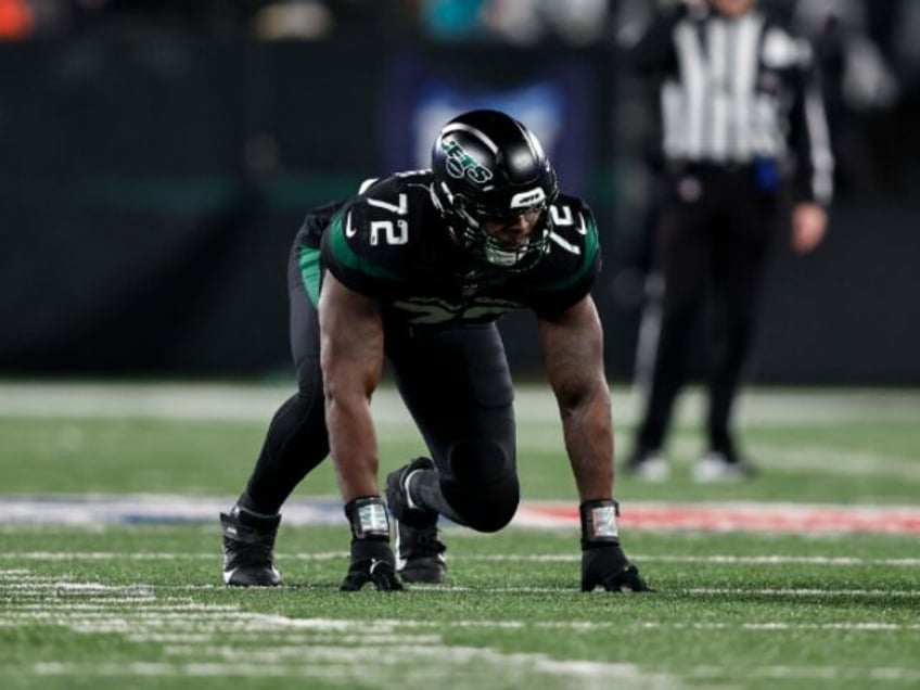 xx during an NFL football game between the New York Jets and the Jacksonville Jaguars, Sunday, Dec. 22, 2022, in East Rutherford, N.J. (Michael Owens via AP)