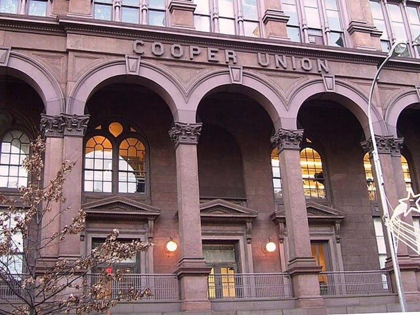 watch jewish students threatened by pro palestinian mob in cooper union library