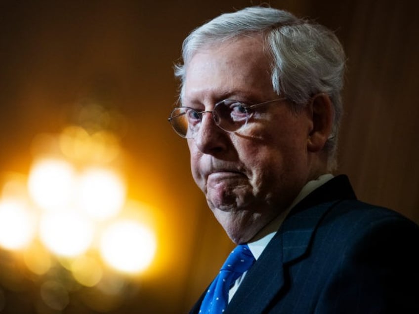 watch mitch mcconnell heckled met with chants of retire ditch mitch