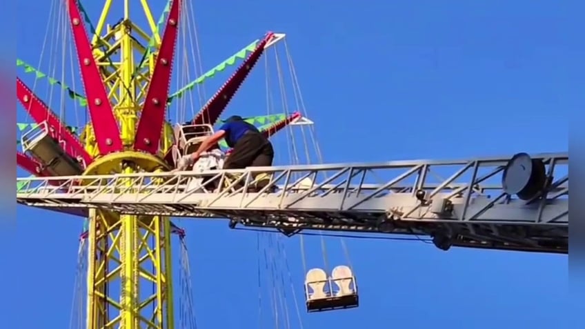 Amusement park ride