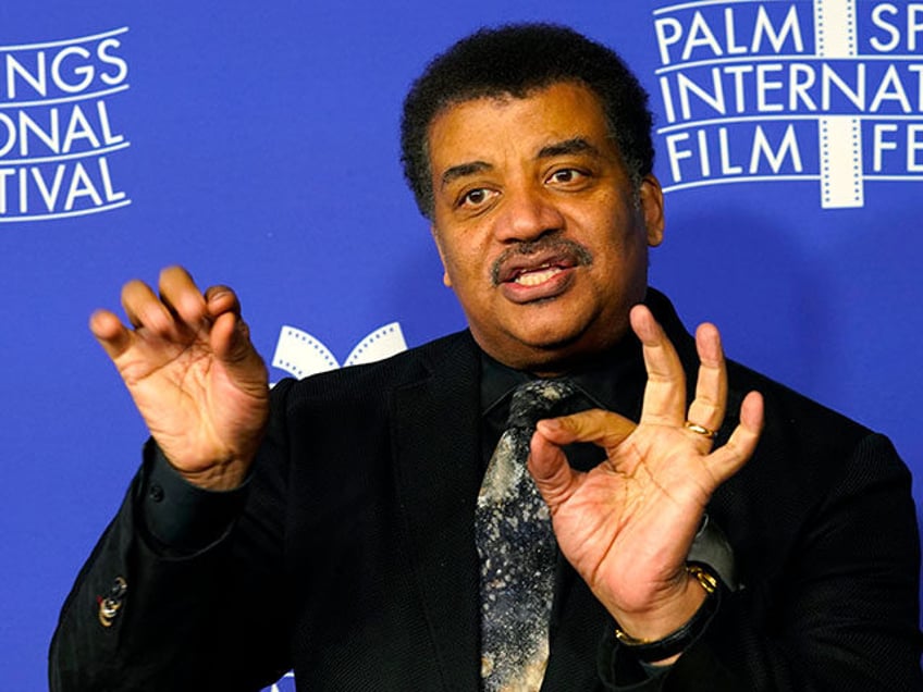 watch science explainer neil degrasse tyson converts to transgenderism