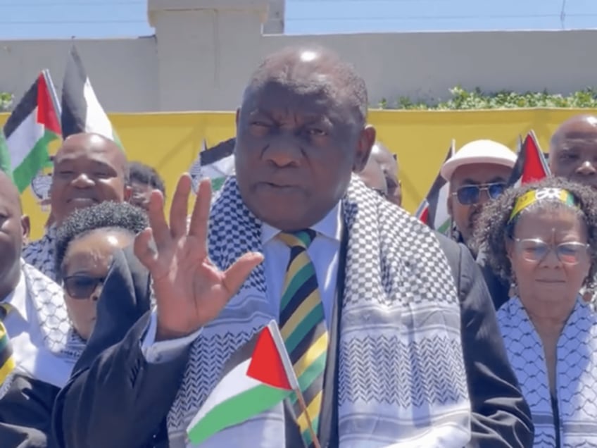 watch south africas president cyril ramaphosa backs hamas free palestine