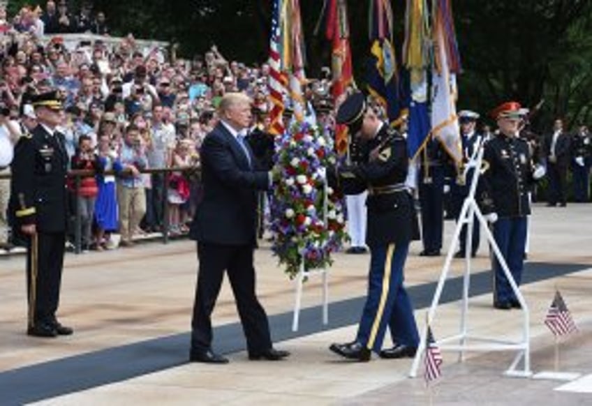 Watch: Trump to honor fallen soldiers at Arlington wreath laying