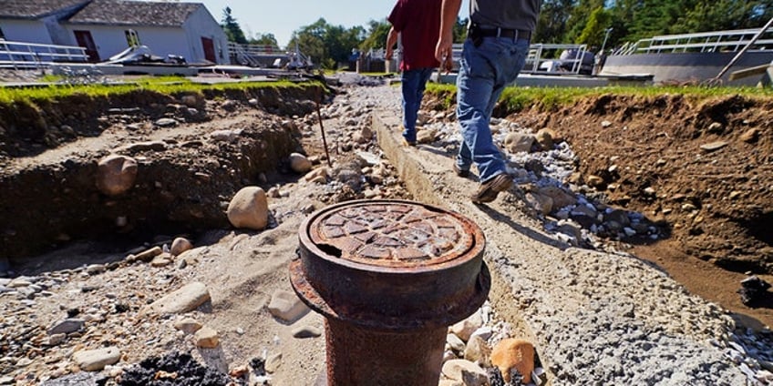 water sewage treatment plants across the us at risk as flooding becomes more unpredictable destructive