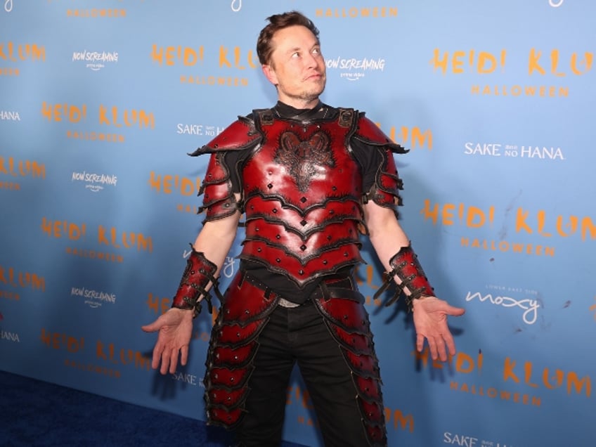 we can all agree elon isnt serious mark zuckerberg blasts musks antics around cage fight