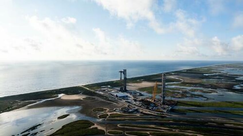 were here to blow starship up fbi probes bomb threats against spacexs texas facility 