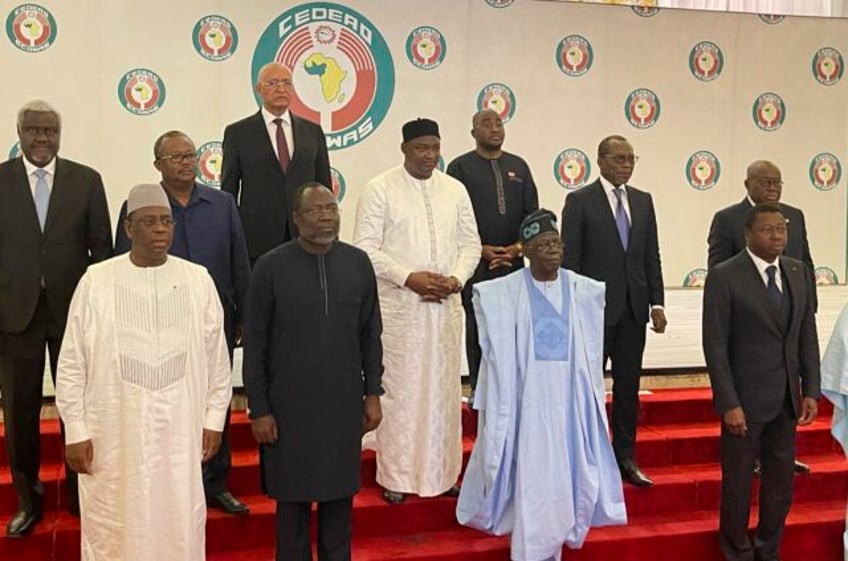 west african nations threaten to use force if nigers president isnt reinstated within a week