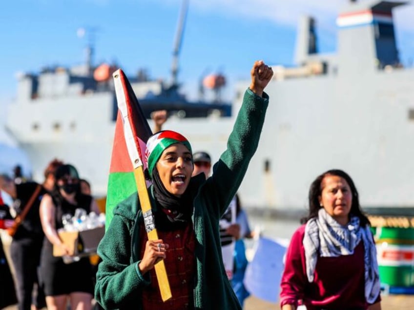 west coast pro palestinian protesters blockade ports call for intifada end to israel