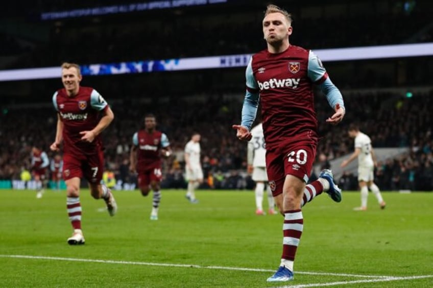 west ham battle back to heap pain on wasteful spurs