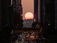 What is Manhattanhenge and when can you see it?