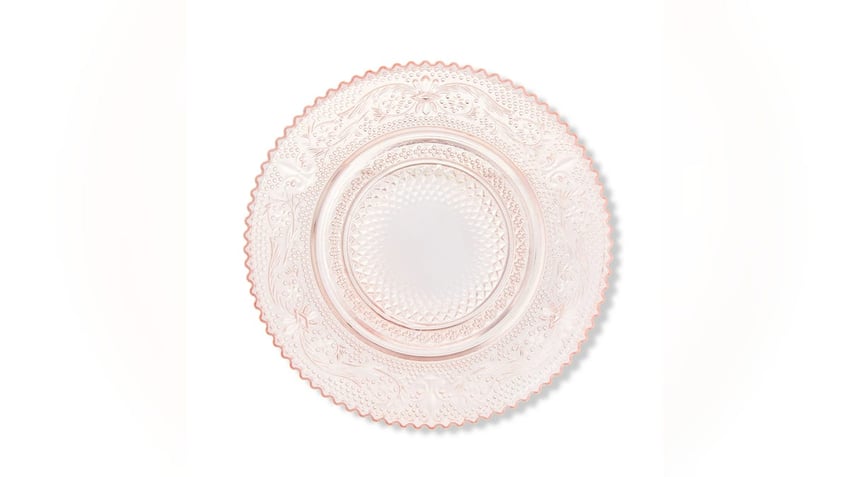 Elevate your party with these beautiful dessert plates.