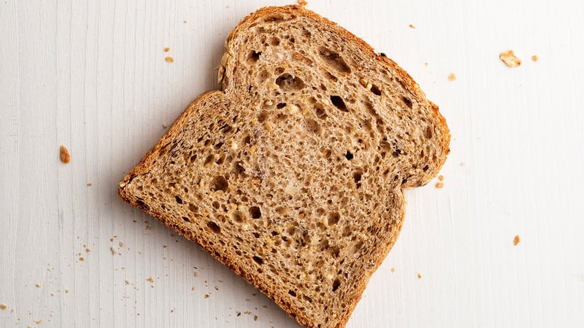 white bread vs whole wheat bread is one better for you