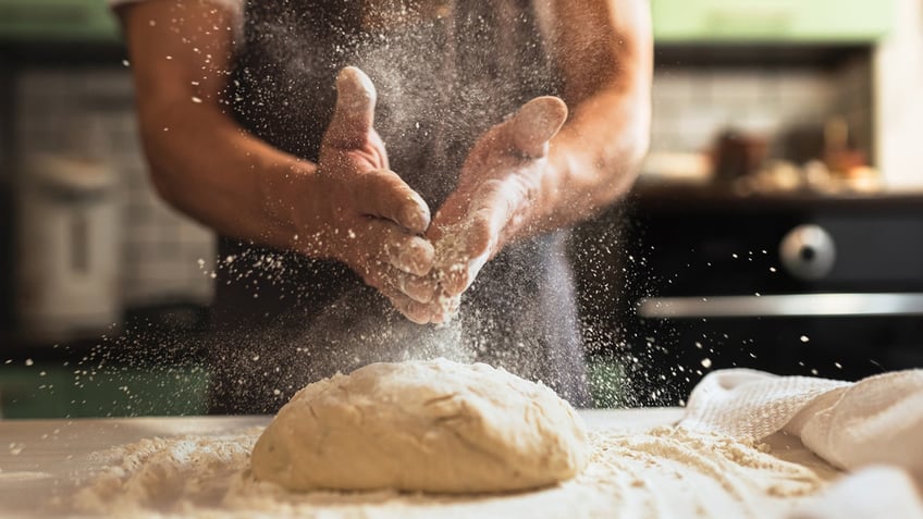 white bread vs whole wheat bread is one better for you