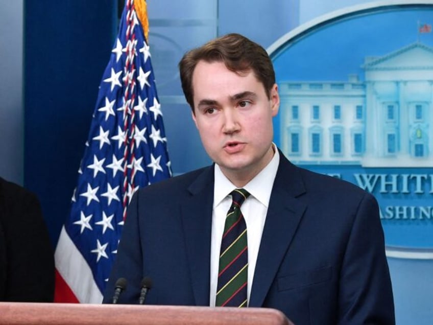 white house deputy spox andrew bates lied about bidens burisma meeting